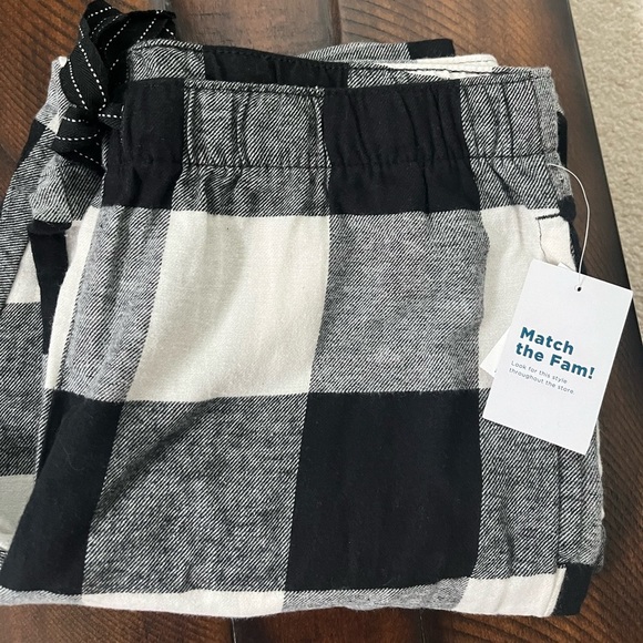 Old Navy PJ’s size M, NWT - Picture 1 of 4